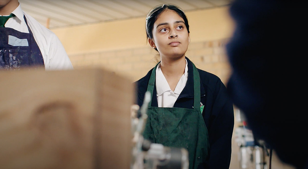 Deb Thwaites (Parent)