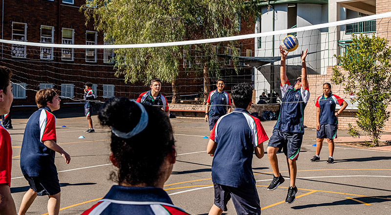 Delany Catholic College Granville playing Netball during sport