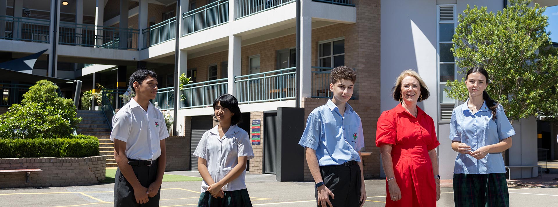 Shauna Nash, Principal of Delany Granville, and students