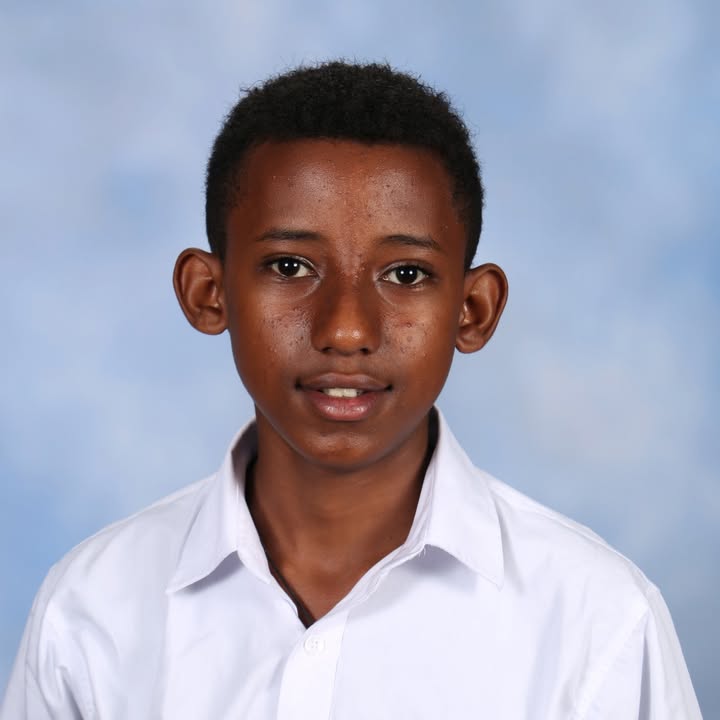 598270595434072_1370273024900488-1