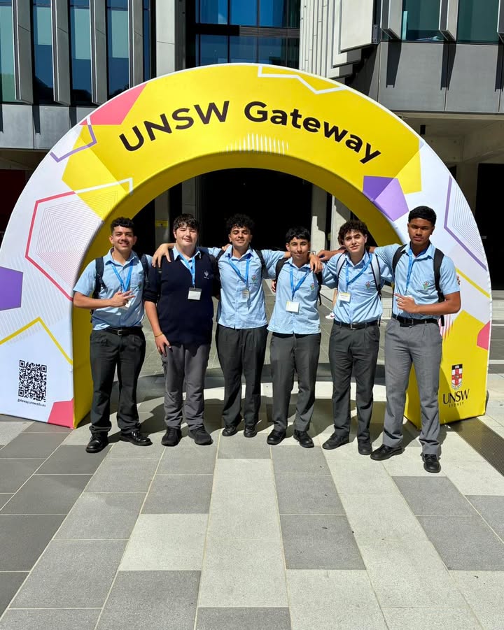 598270595434072_1456795609581562-1